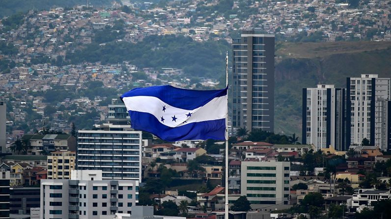 Niedzielne wybory powszechne w Hondurasie