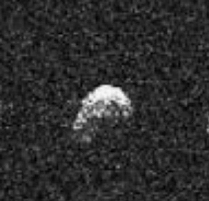 Asteroid Nereus: zdjęcie radarowe skały kosmicznej.