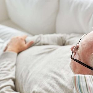 Frequent napping or regularly napping for extended periods during the day may be a sign of early dementia in older adults, a new study revealed.