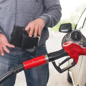 Guatemala---gasolina_aumento