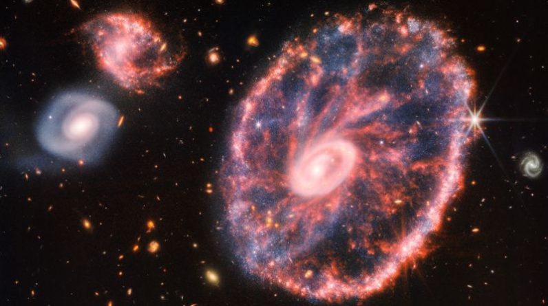 Obraz z teleskopu Webba ukazuje galaktykę Cartwell Wheel