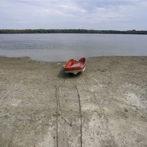Susza w Europie pozostawia szokujące zdjęcia słynnych rzek bez wody
