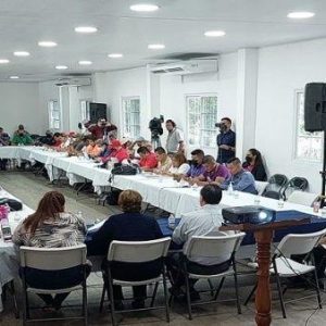 Panamá entre nuevas protestas sociales y diálogo extendido