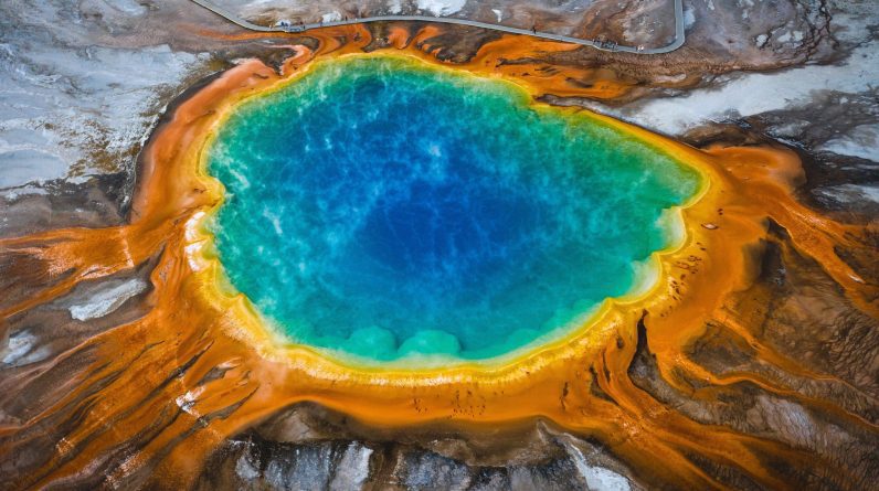 Co kryje się pod wulkanem Yellowstone?  Dwa razy tyle, ile myślała Magma