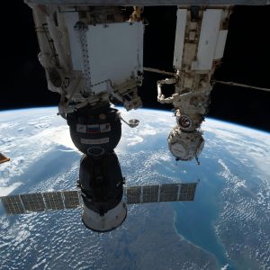 Test impulsowy na wycieku statku kosmicznego Sojuz ze stacji kosmicznej – spacer kosmiczny w USA przełożony